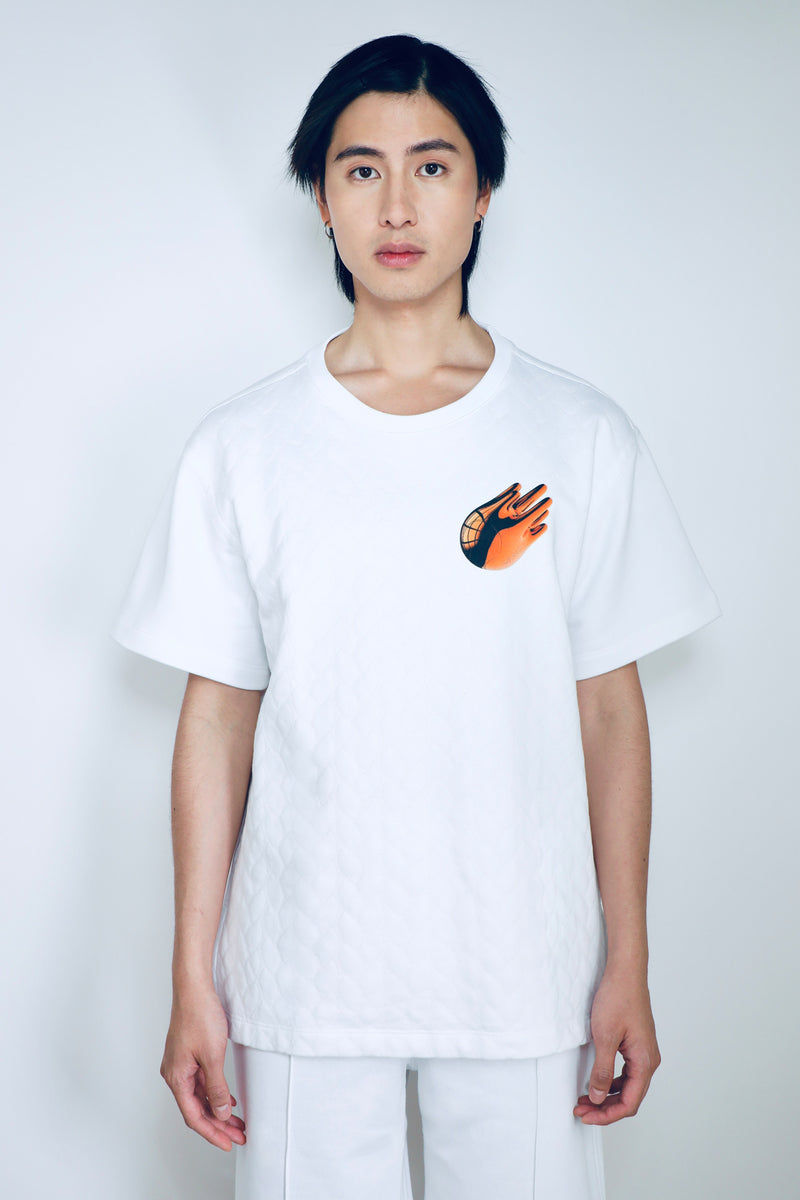 DR02_EMBROIDERED_TSHIRT